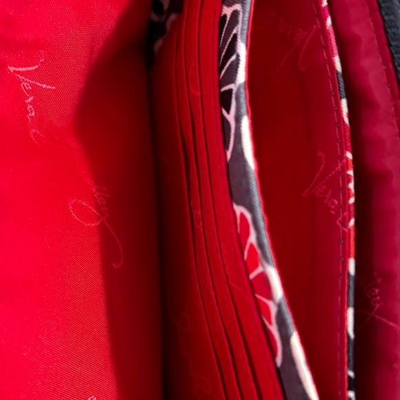 Vera Bradley Wristlet in Cherry Blossoms with Pink and Red - NEW with Tags - Picture 8 of 8